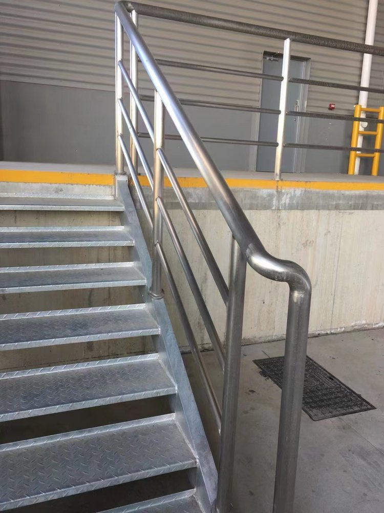 不锈钢扶手定做